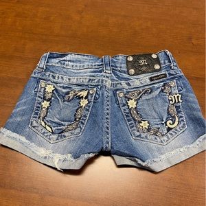 Miss Me Low Rise Stretch Jean 26 Shorts